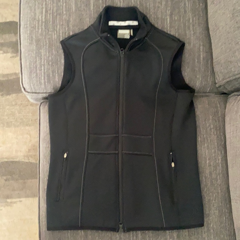 Athleta vest
